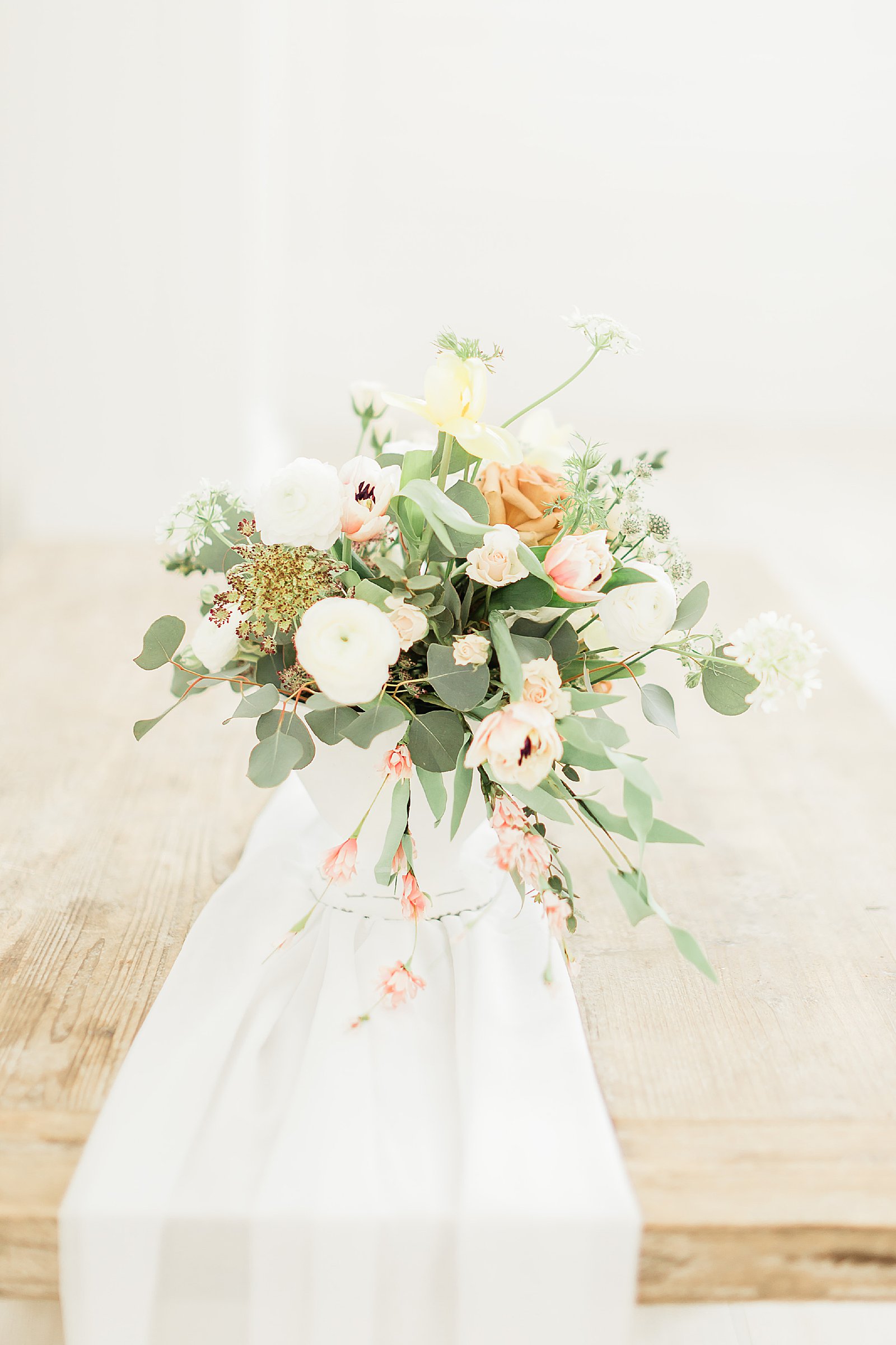 Spring Florals at The Nest, Dallas, Anna Kay Photography, Texas Wedding Photography