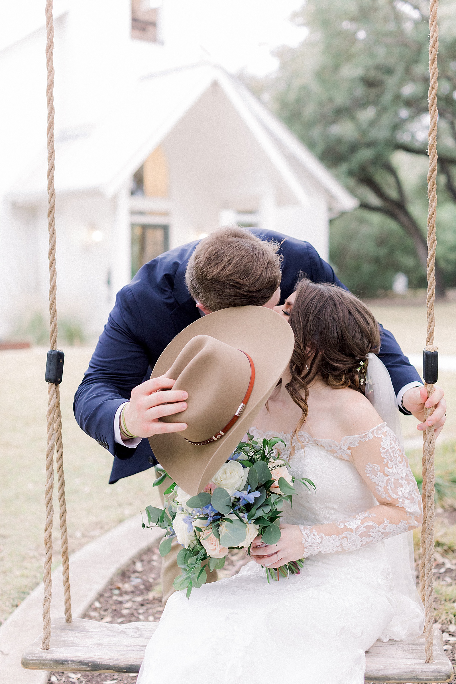 Couples Picture on a swing, Texas Wedding Photography