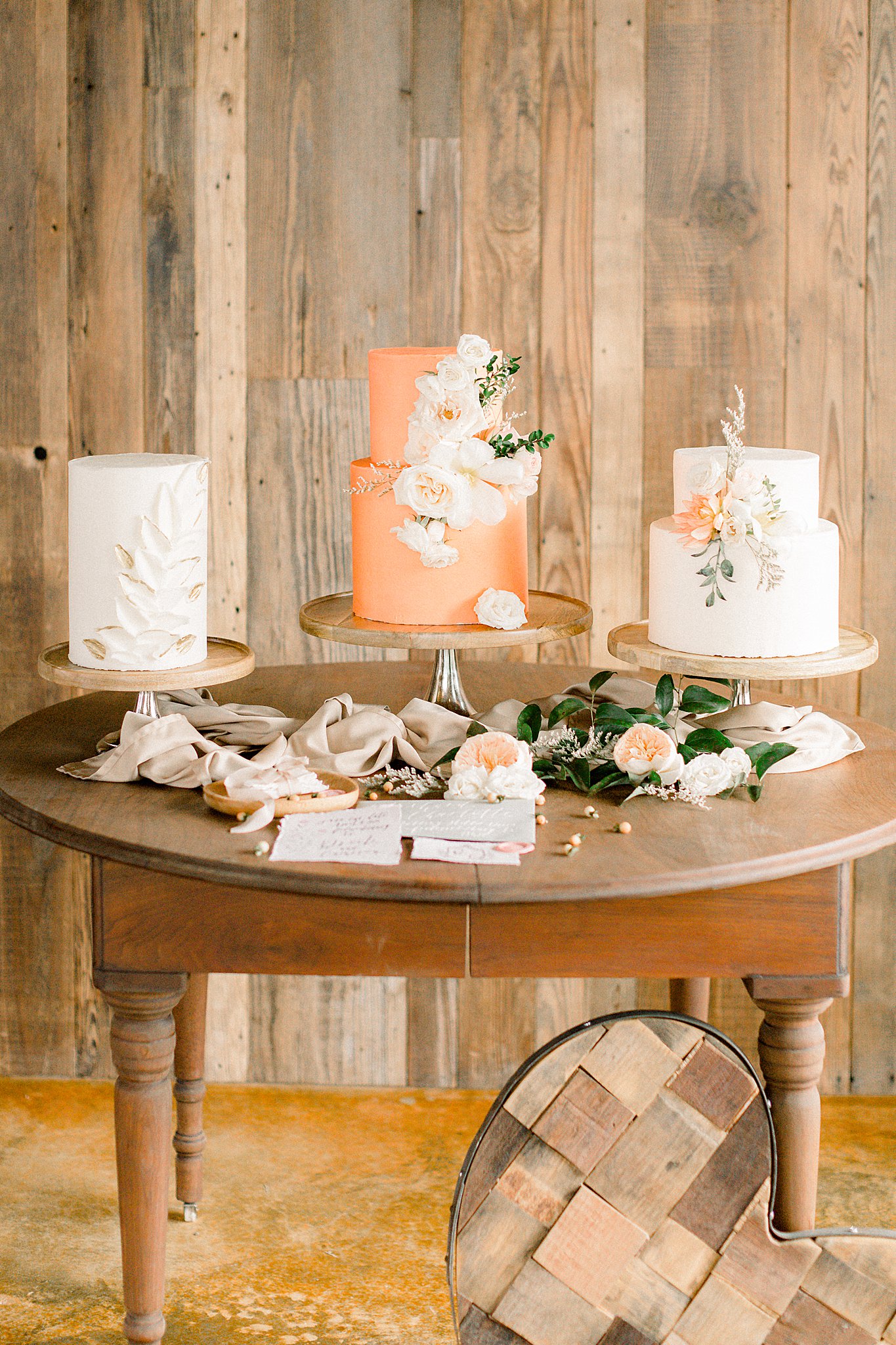 Hill Country Wedding Cakes, Anna Kay Photography, Texas Wedding Photographer