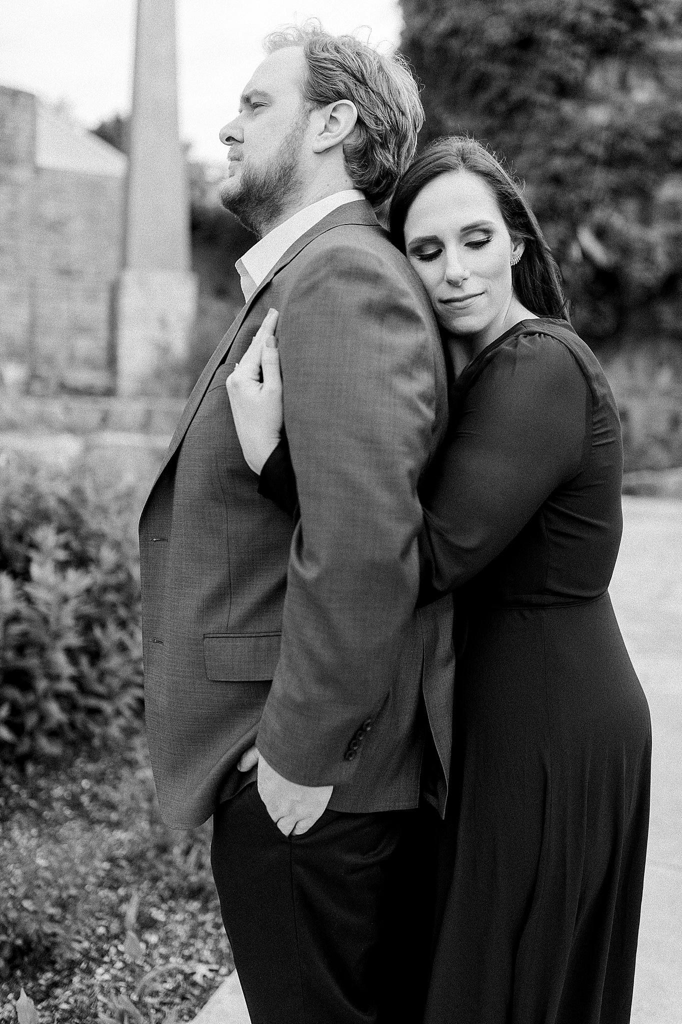 Black and White Engagement Pictures, Austin, Texas, LBJ Wildflower Center
